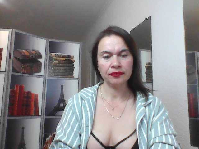 HelenMoo live cam on BongaCams