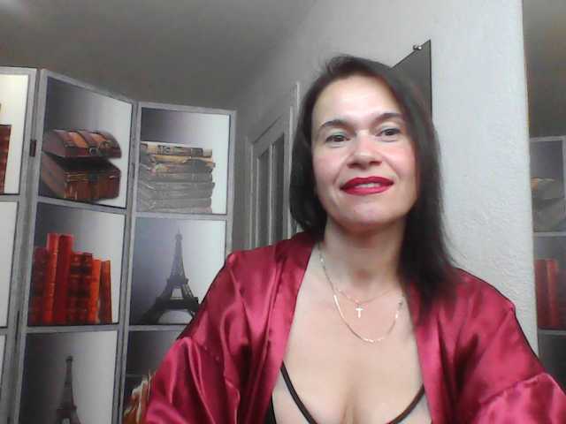 HelenMoo live cam on BongaCams