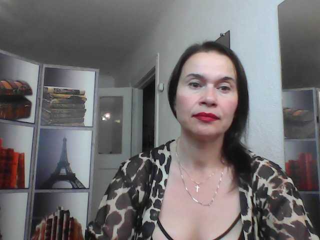 HelenMoo live cam preview