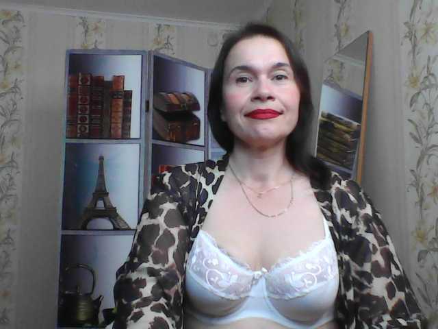 HelenMoo live cam on BongaCams