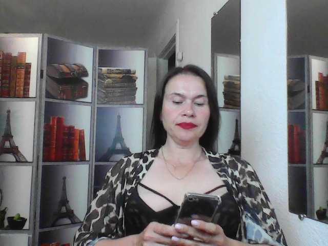 HelenMoo live webcam show