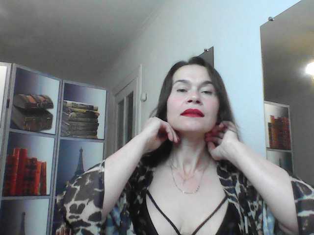HelenMoo live cam on BongaCams