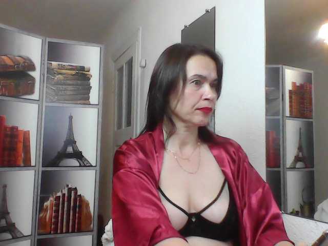 HelenMoo live cam on BongaCams
