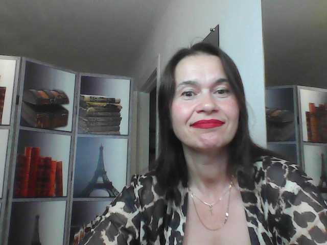 HelenMoo live cam on BongaCams