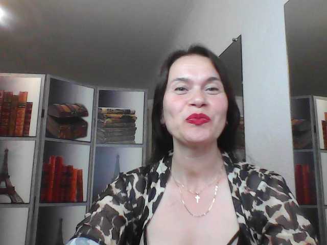 HelenMoo live webcam show