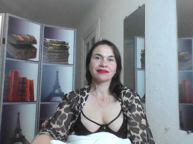 HelenMoo live cam on BongaCams