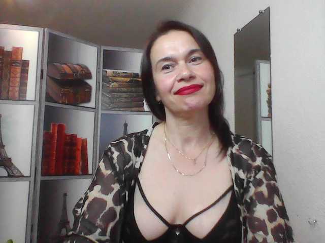 HelenMoo live cam on BongaCams