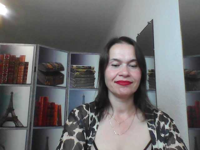 HelenMoo live cam on BongaCams