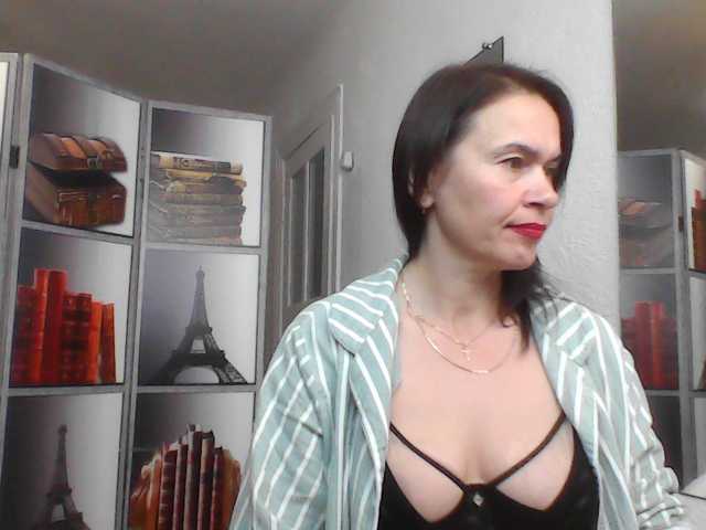HelenMoo live cam preview