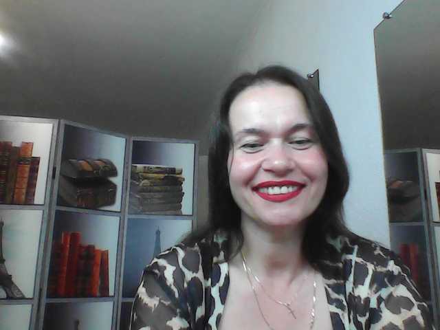 HelenMoo Cam en direct sur BongaCams
