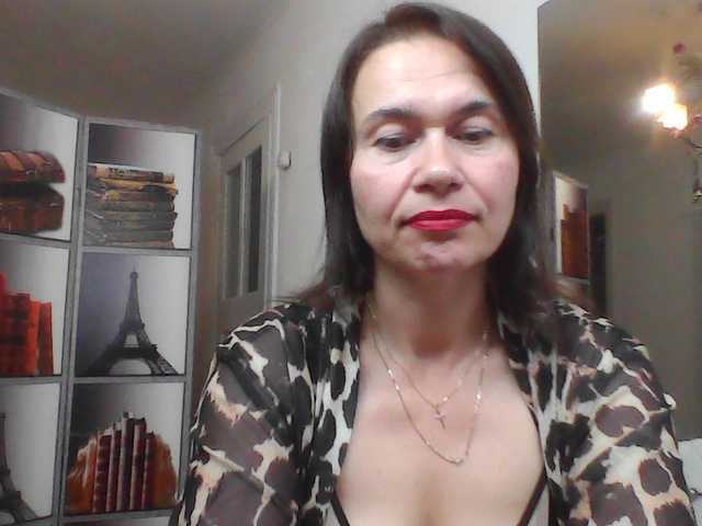 HelenMoo live cam on BongaCams