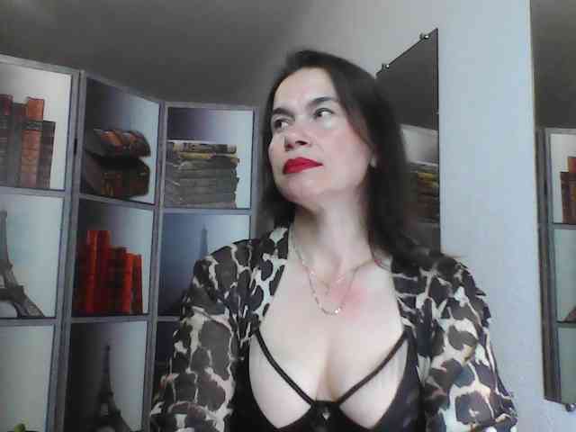 HelenMoo webcam