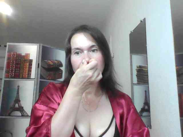HelenMoo webcam