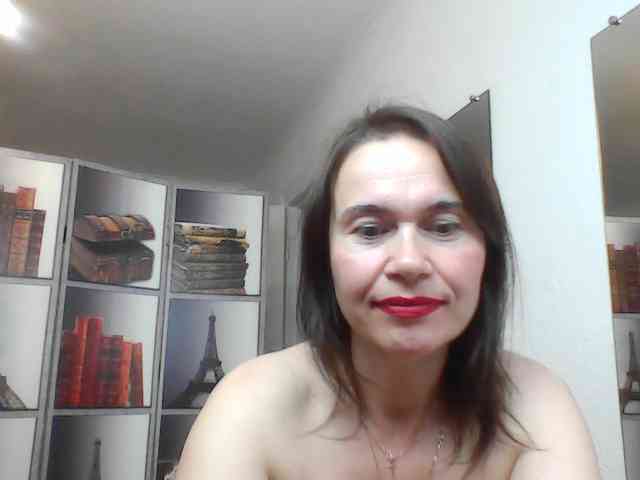 HelenMoo webcam