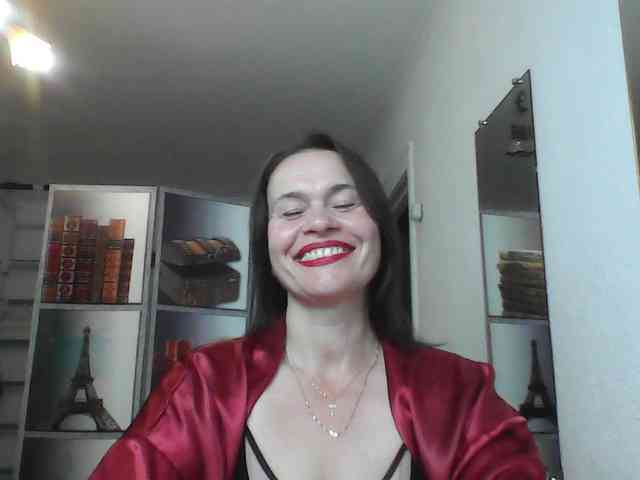 HelenMoo webcam