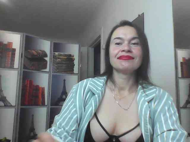 HelenMoo webcam