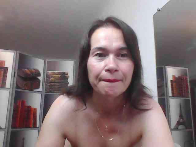 HelenMoo webcam