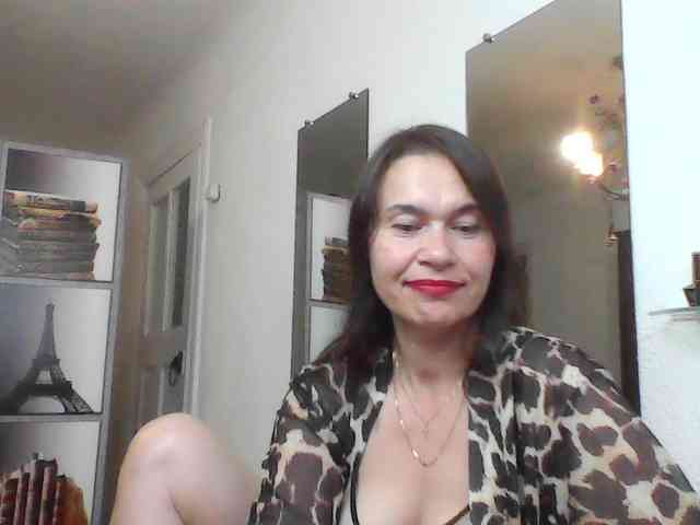 HelenMoo webcam