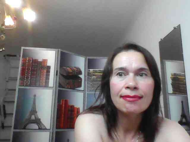 HelenMoo webcam