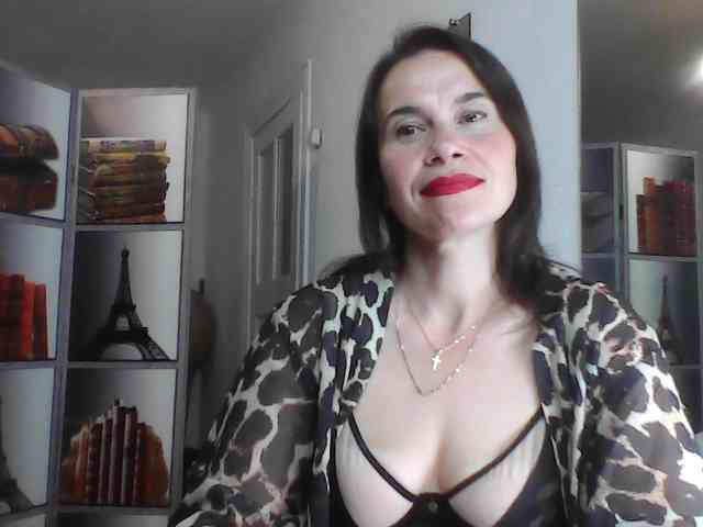 HelenMoo webcam
