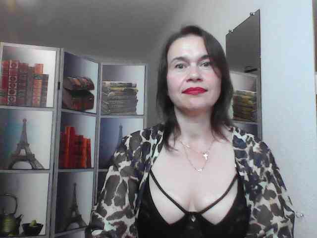 HelenMoo webcam