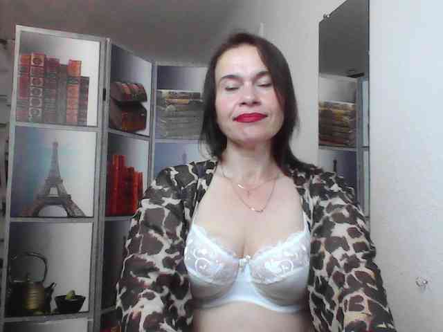 HelenMoo webcam