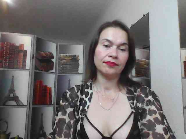 HelenMoo webcam