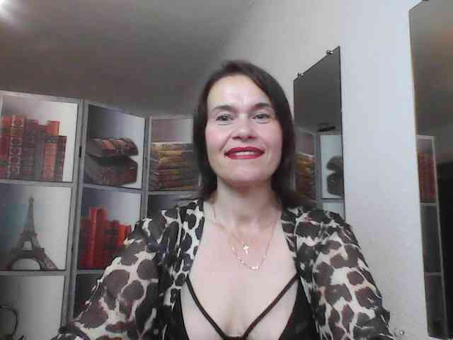 HelenMoo webcam