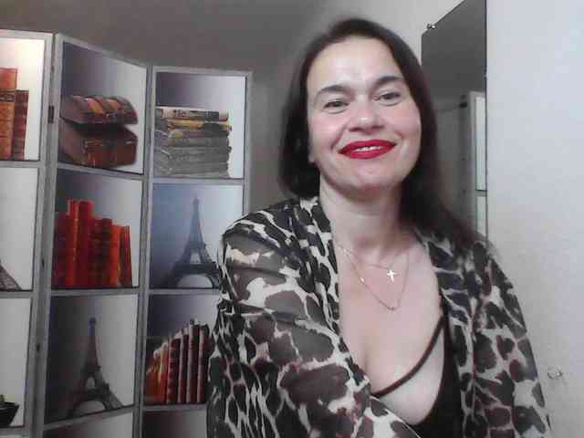 HelenMoo webcam