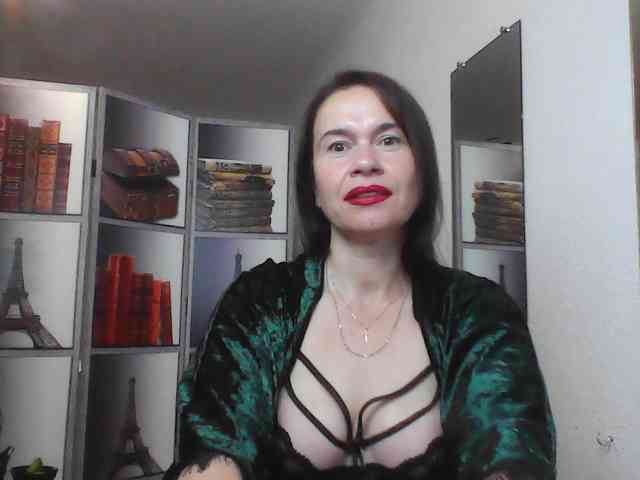 HelenMoo webcam