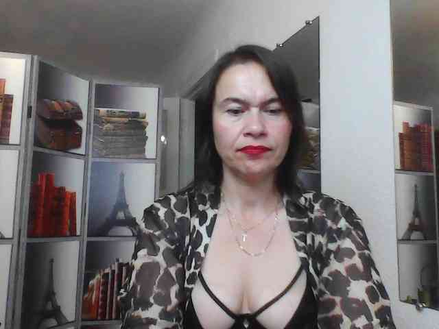 HelenMoo webcam