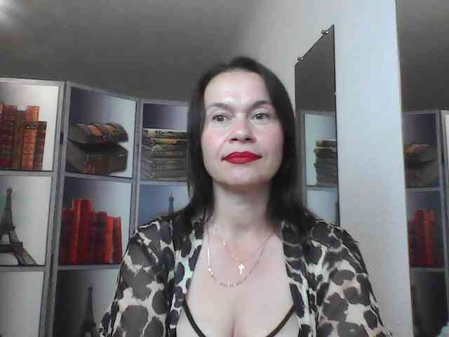 HelenMoo webcam