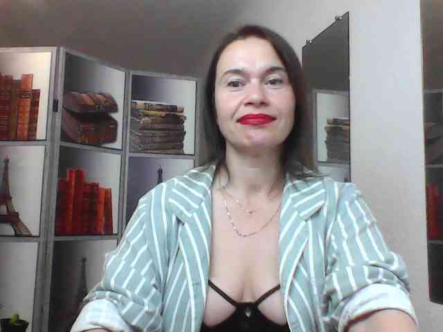 HelenMoo webcam