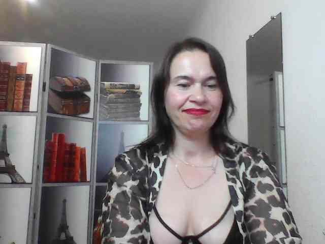 HelenMoo webcam