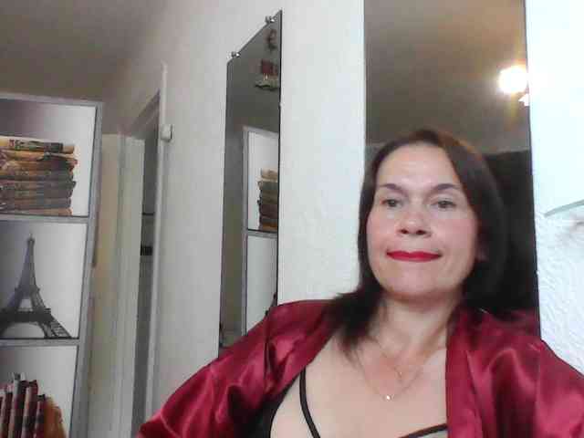 HelenMoo webcam
