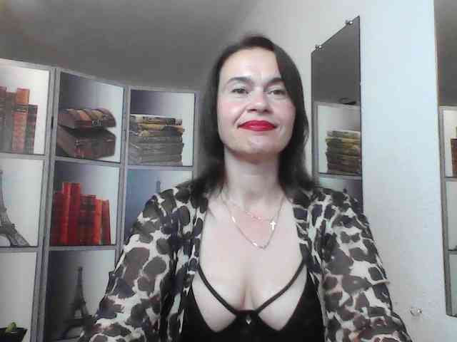 HelenMoo webcam