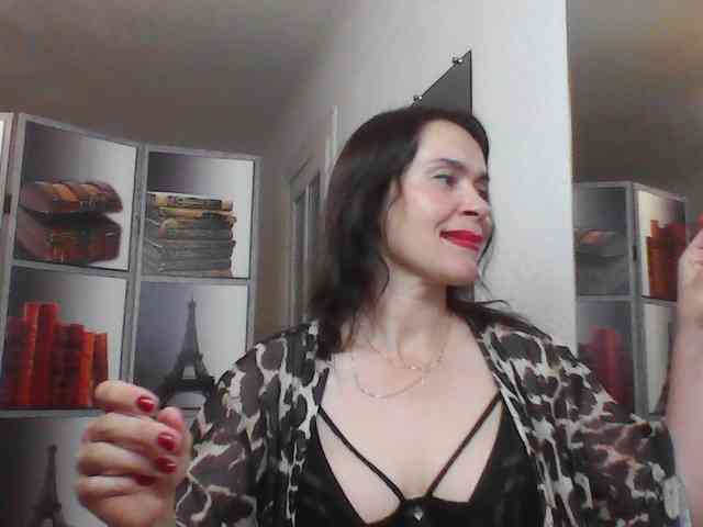 HelenMoo webcam