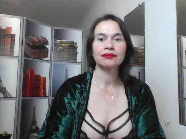 HelenMoo webcam