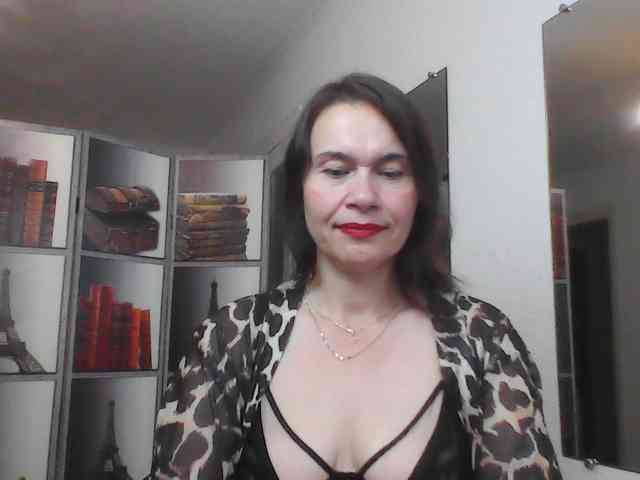 HelenMoo webcam