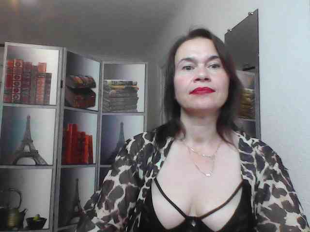 HelenMoo webcam