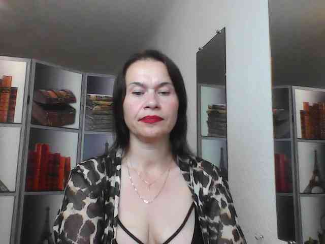 HelenMoo webcam