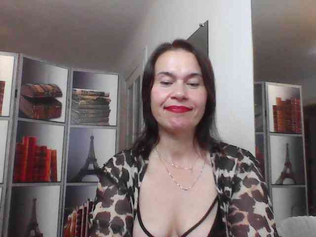 HelenMoo webcam