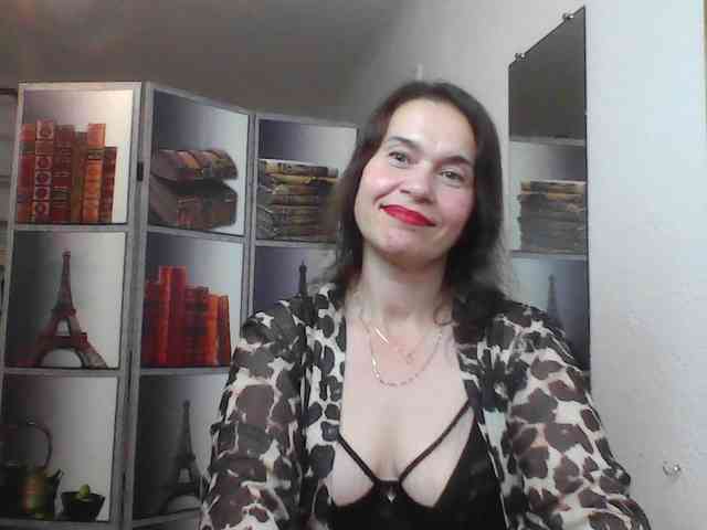 HelenMoo webcam