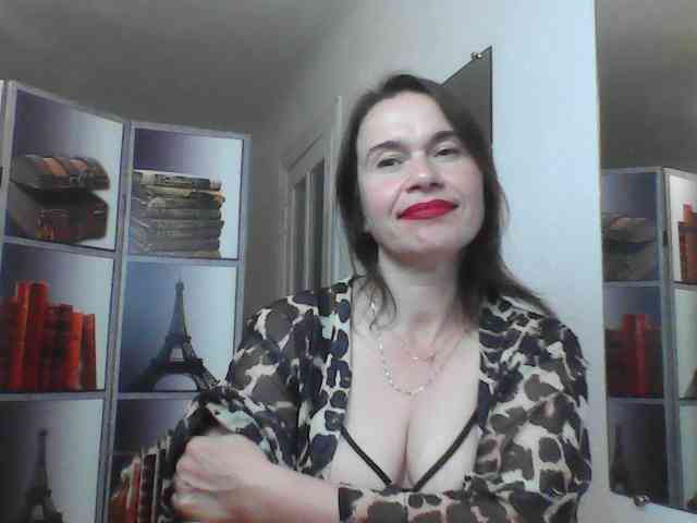 HelenMoo webcam