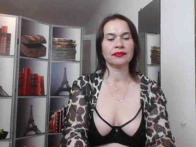 HelenMoo webcam