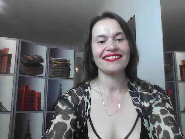HelenMoo webcam