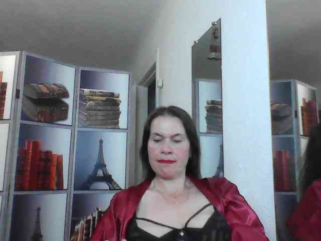 HelenMoo webcam
