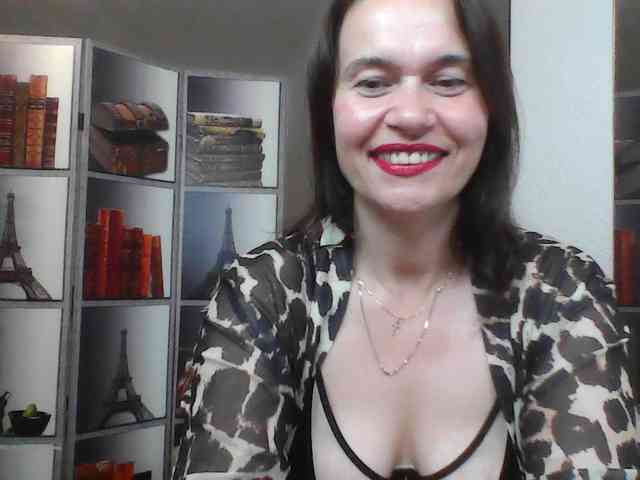 HelenMoo webcam