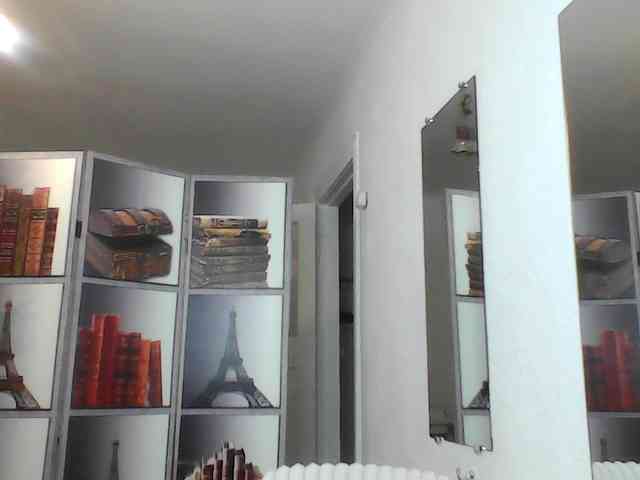 HelenMoo webcam
