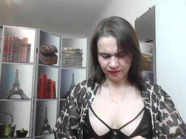HelenMoo webcam